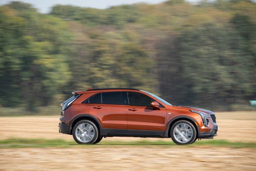 Cadillac-XT4-350033