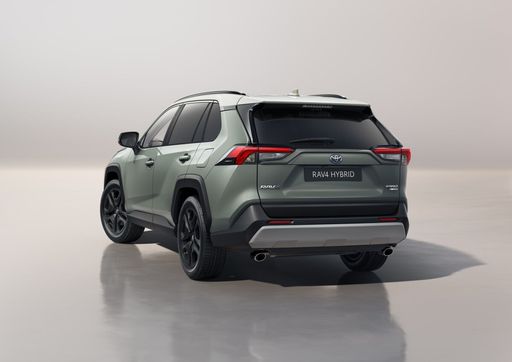 73488-rav4prexterior34rear-web-lr