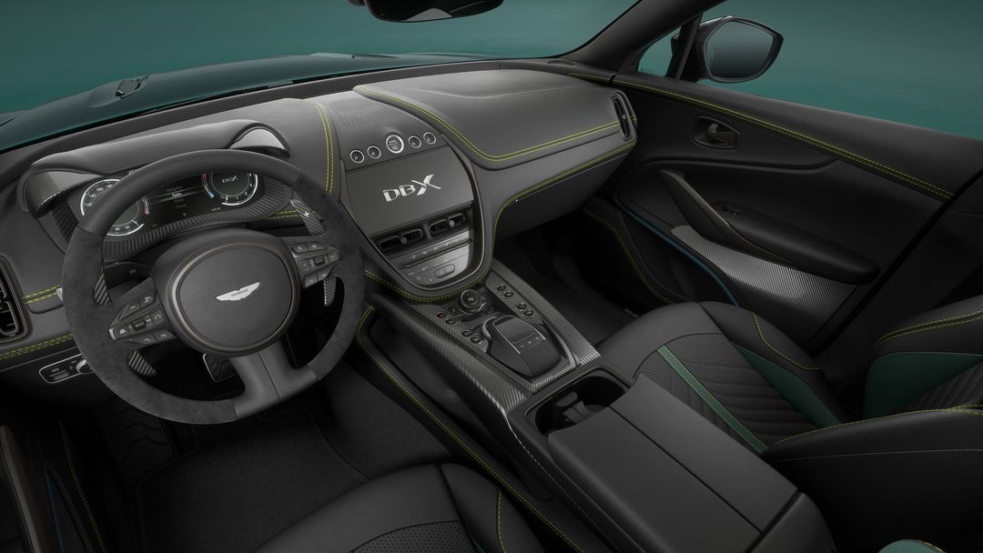 Aston_Martin_DBX707_AMR23_Edition_07