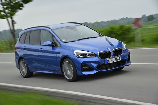 P90305272_highRes_the-new-bmw-2-series