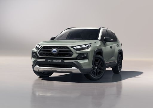 73487-rav4prexterior34front-web-lr