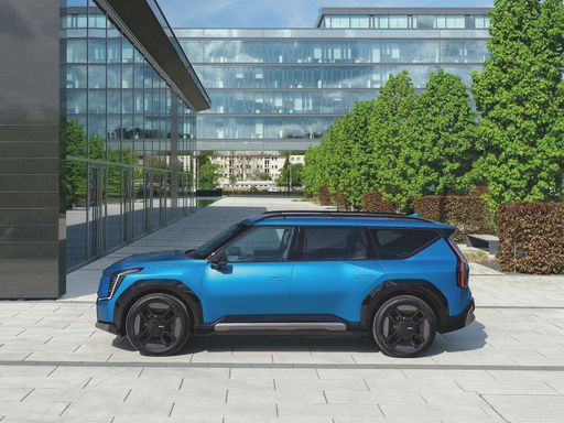 KIA_EV9-GTLine-Static_03
