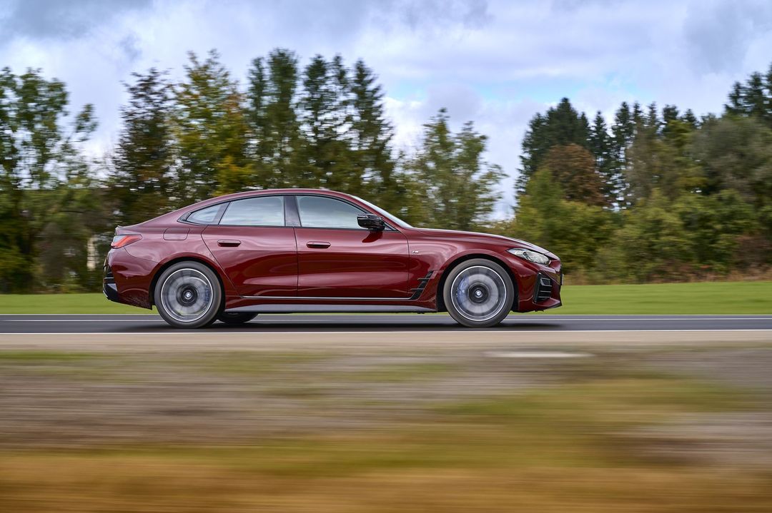 P90443874_highRes_bmw-m440i-xdrive-gra