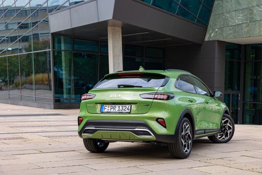 Kia_XCeed_MJ23_08
