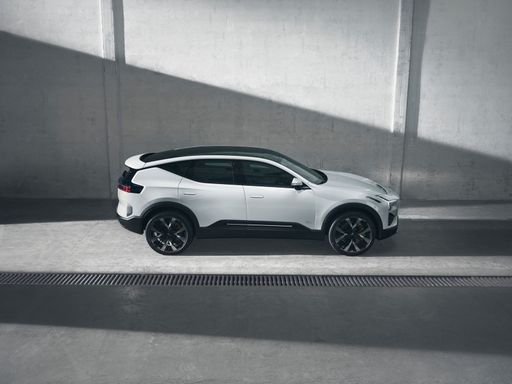 660426_20221012_Polestar_3