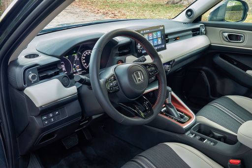 346745_2021_Honda_HR-V_e_HEV