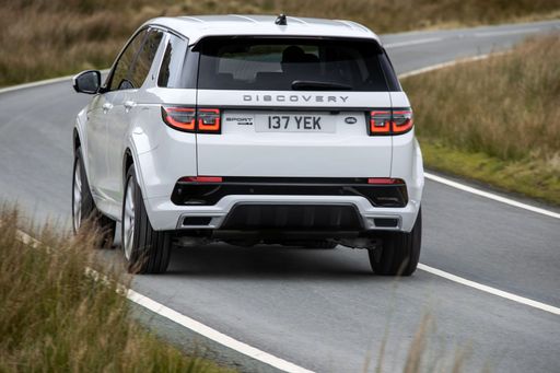 LR_DS_PHEV_FUJI_WHITE_DRIVING_211020_029