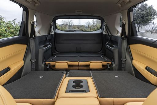 Nissan_Xtrail_High_033