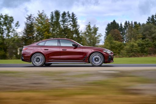 P90443874_highRes_bmw-m440i-xdrive-gra