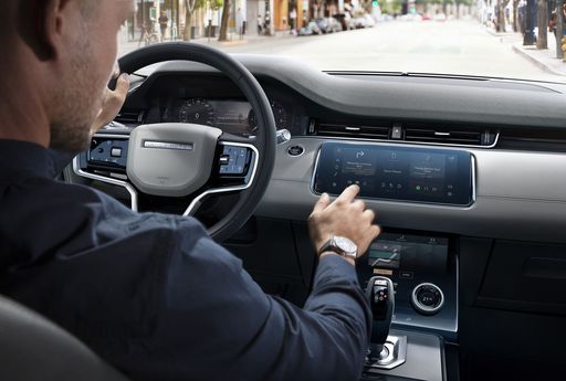RR_EVQ_21MY_INTERIOR_260820_S44_03