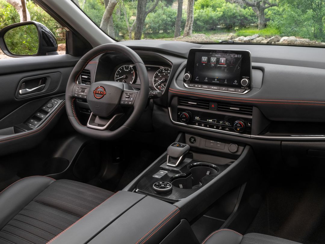 2025 Nissan Rogue Rock Creek edition-24