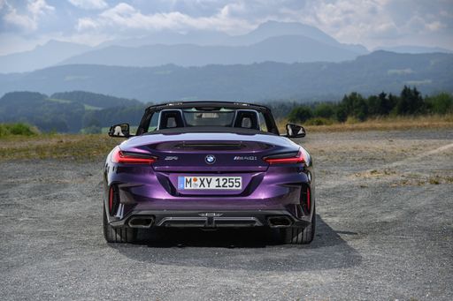 P90479457_highRes_bmw-z4-m40i-09-2022