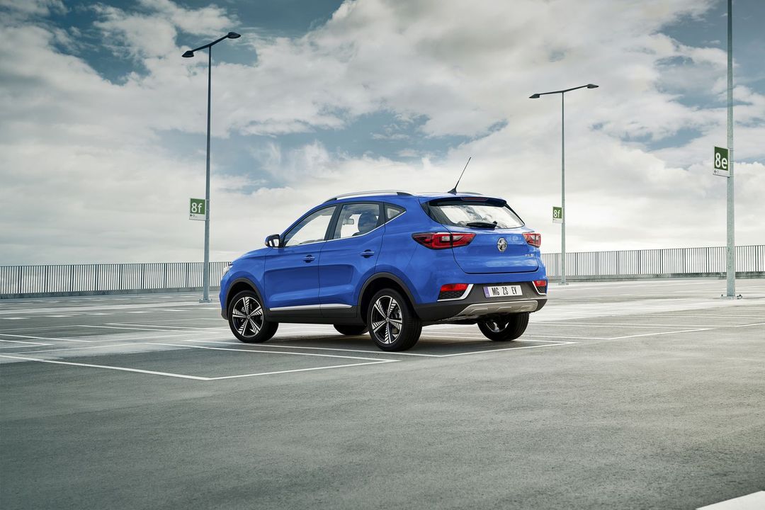 MG-ZS-EV-PRESS-07