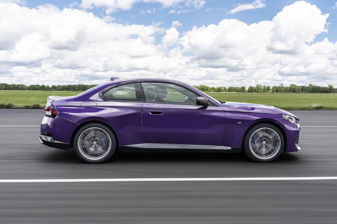 P90428457_highRes_the-all-new-bmw-m240