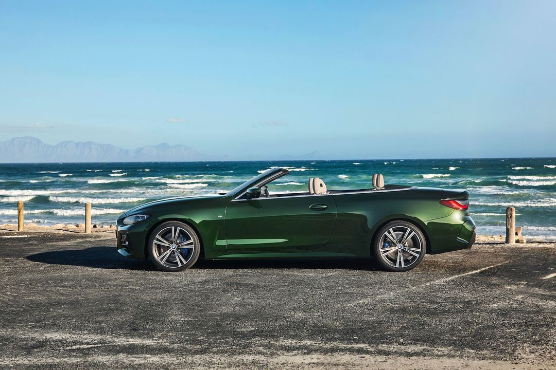 P90400423_highRes_the-all-new-bmw-4-se